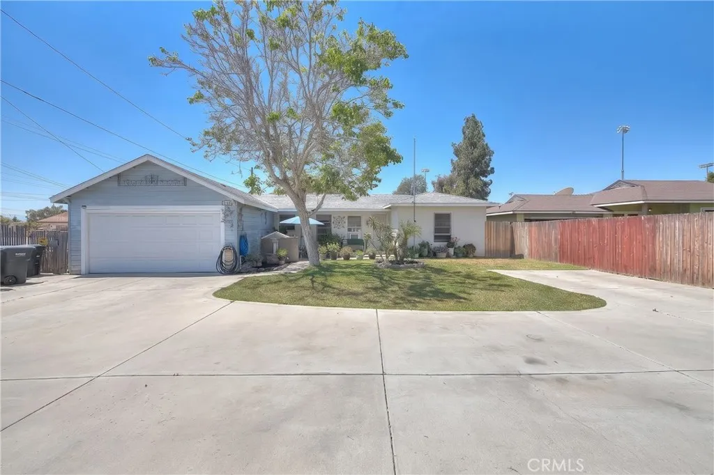 550 W Laurel, Colton, CA 92324 - Photo 3 of 27, Colton, CA