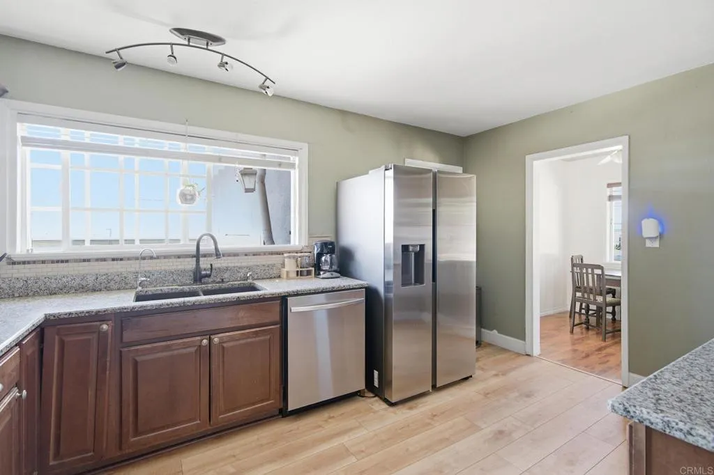https://cdn.realtyfeed.com/cdn/127/306752793/63c570ef1f6697d8cbbbcdbeedc7280a.webp