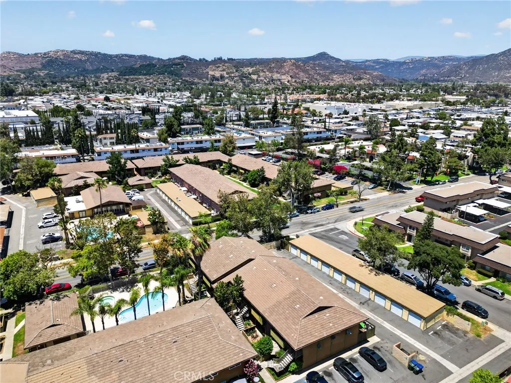 https://cdn.realtyfeed.com/cdn/127/306752796/0f7a47809e06f05061f50f505c1d2554.webp