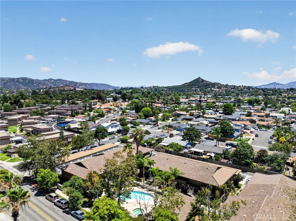 https://cdn.realtyfeed.com/cdn/127/306752796/87b75ac2146804d930bac74d8426cbcf.webp
