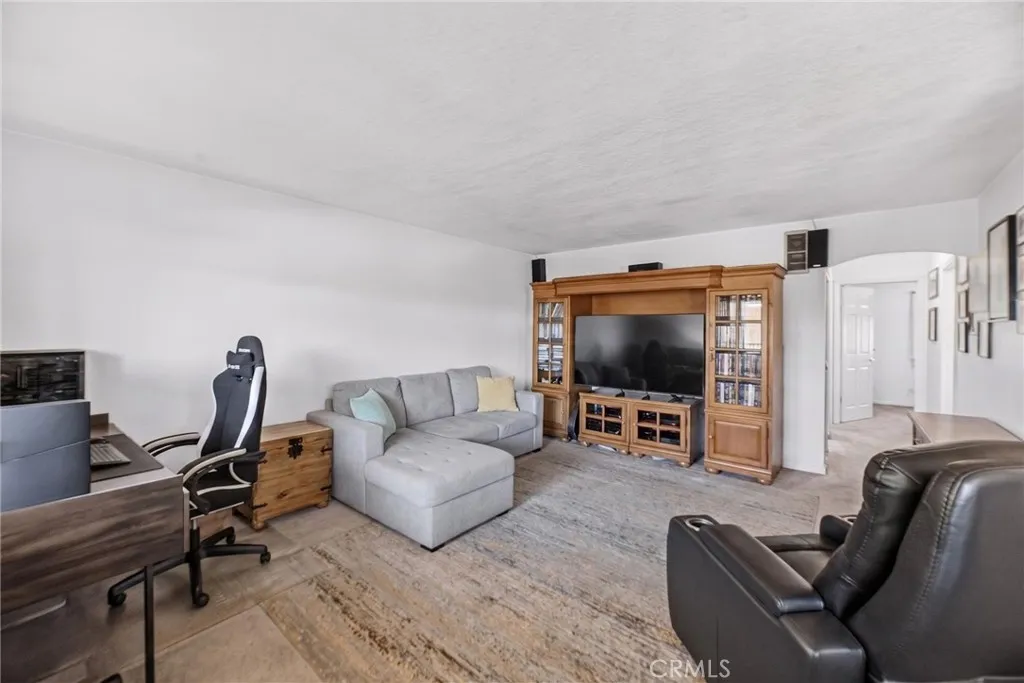 https://cdn.realtyfeed.com/cdn/127/306752796/d7859d7eeeca941176f9fc21288d308f.webp