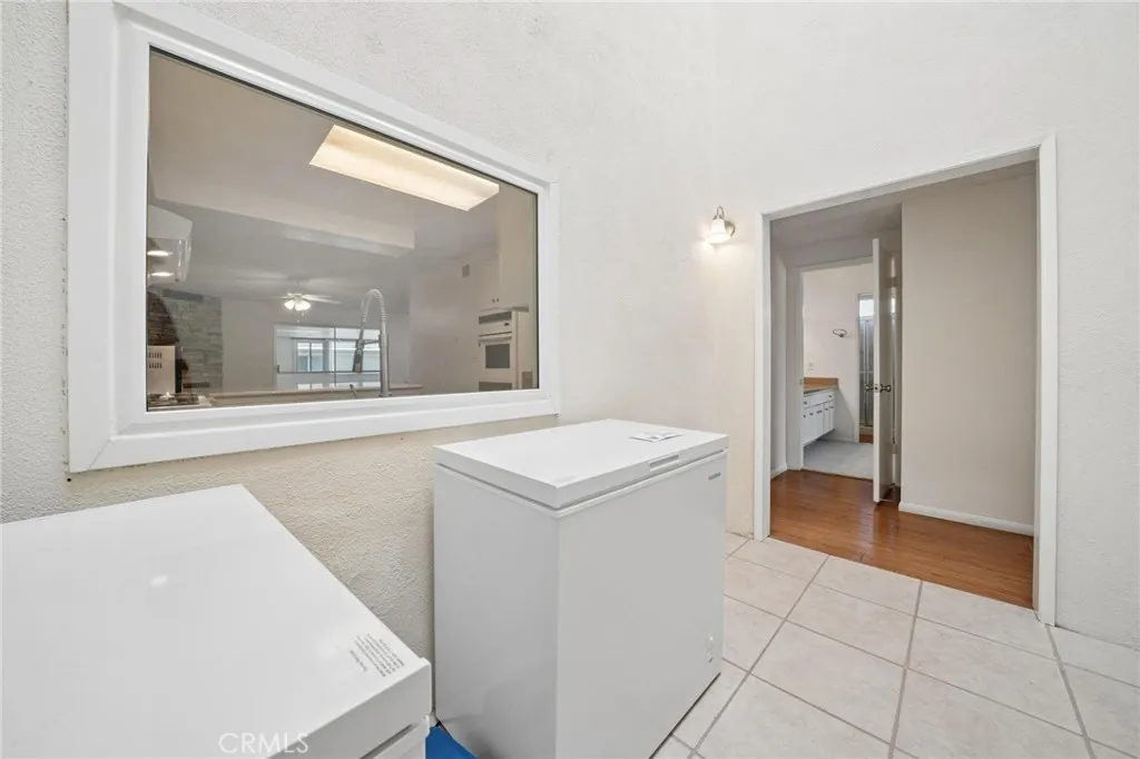 19311 Oak Crossing Road, Newhall, CA 91321 - Photo 4 of 49, Newhall, CA