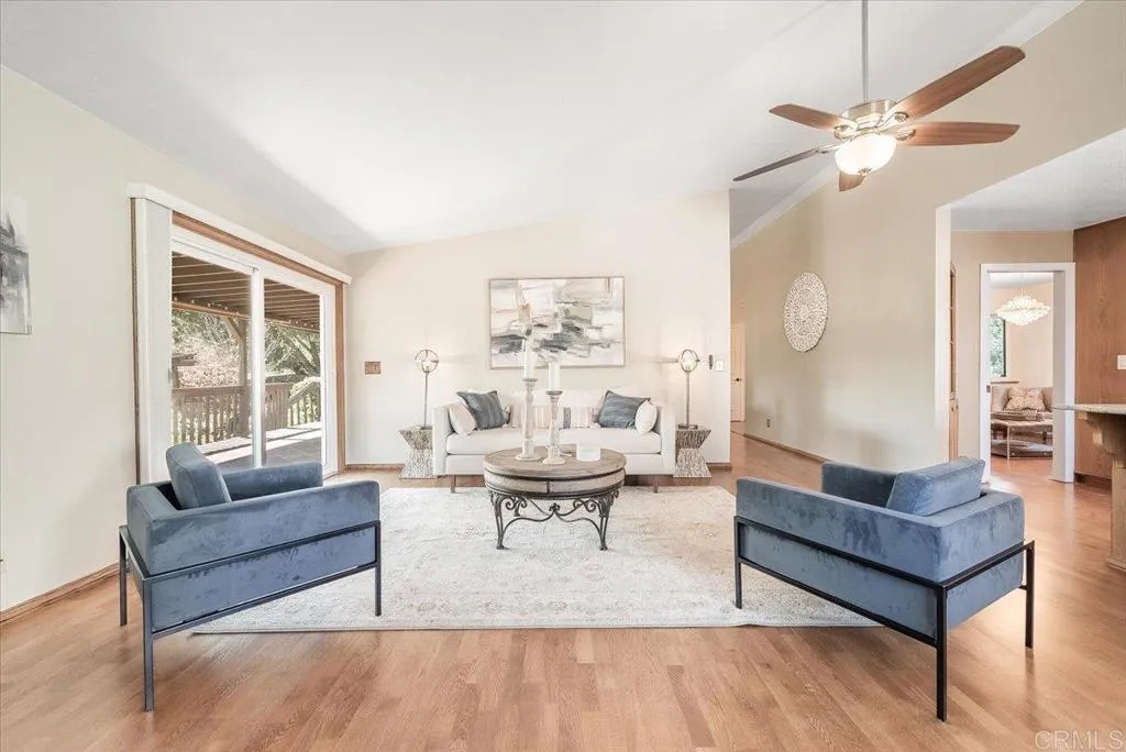 https://cdn.realtyfeed.com/cdn/127/306752831/0e5b1edeefdb6d0c235b6653db0a64f0.webp