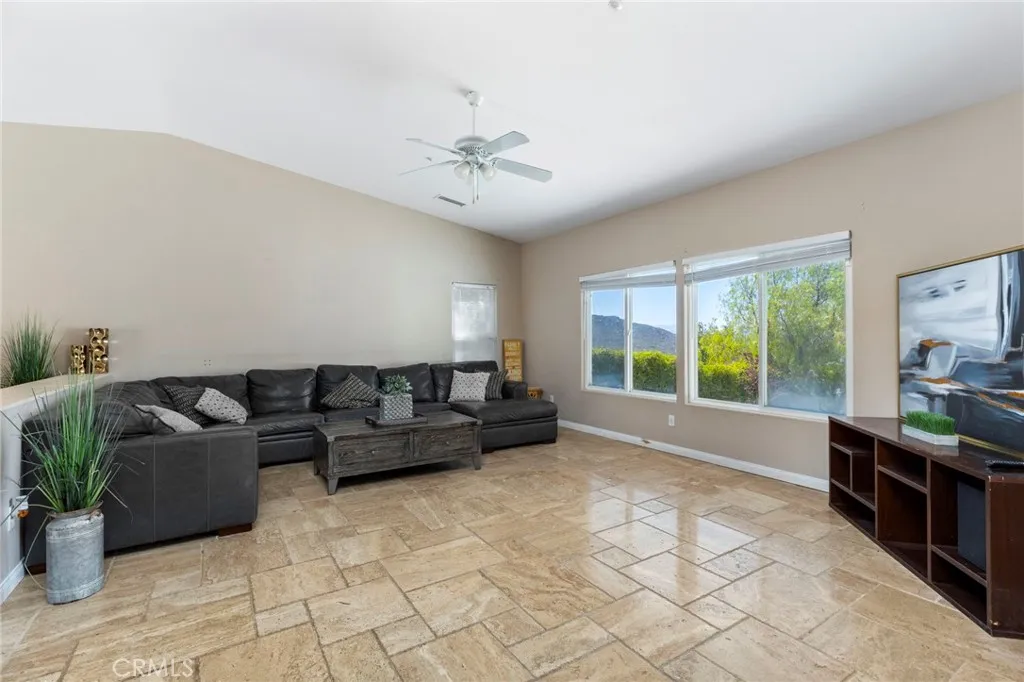 24384 Rutherford, Ramona, CA 92065 - Photo 4 of 39, Ramona, CA