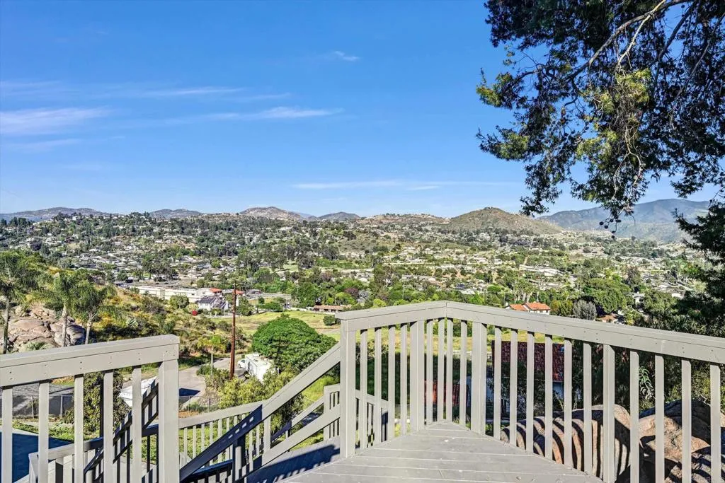 https://cdn.realtyfeed.com/cdn/127/306752837/90c485c73af372dc8d718dad4c77ee51.webp