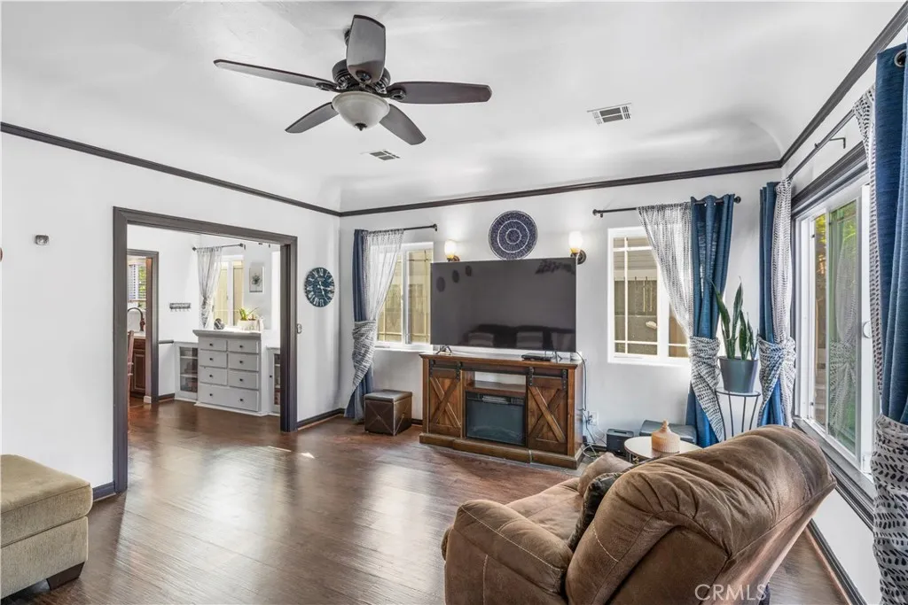 3269 Fay, Los Angeles, CA 90034 - Photo 3 of 32, Los Angeles, CA
