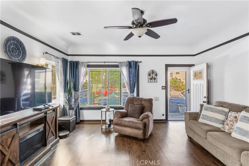 3269 Fay, Los Angeles, CA 90034 - Photo 4 of 32, Los Angeles, CA