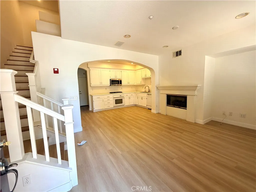 90 Topaz, Irvine, CA 92602 - Photo 2 of 3, Irvine, CA