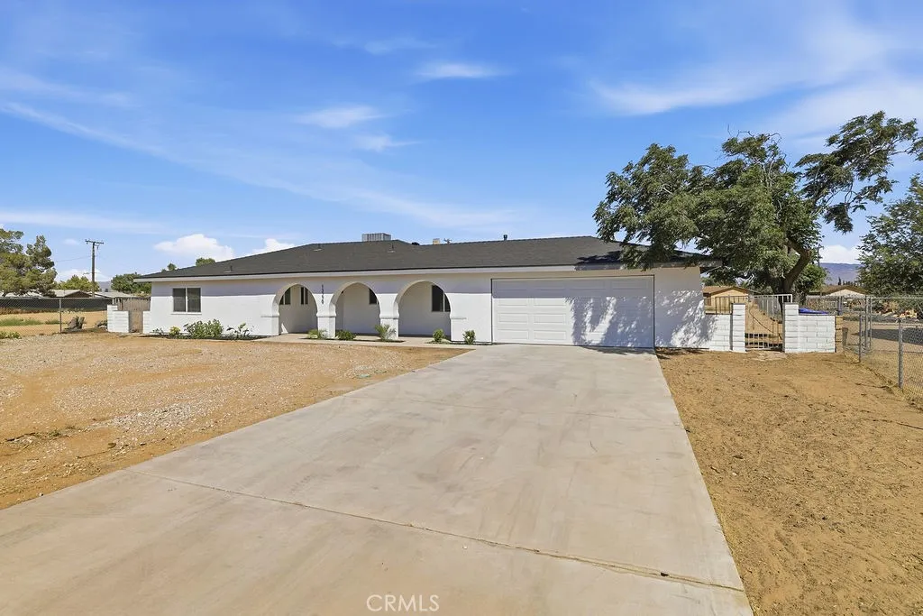 13229 Algonquin Road, Apple Valley, CA 92308 - Photo 2 of 35, Apple Valley, CA