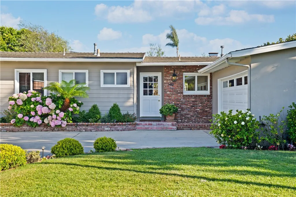 1412 Vivian Lane, Newport Beach, CA 92660 - Main photo, Newport Beach, CA