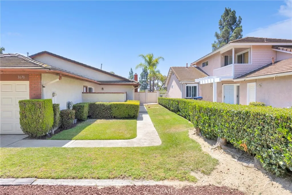 3670 Sherwood, Yorba Linda, CA 92886 - Photo 3 of 35, Yorba Linda, CA