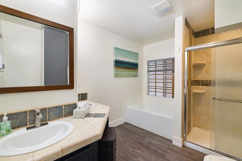 https://cdn.realtyfeed.com/cdn/127/306752891/3403ada9365c9fea8ac7551ef9233a7c.webp
