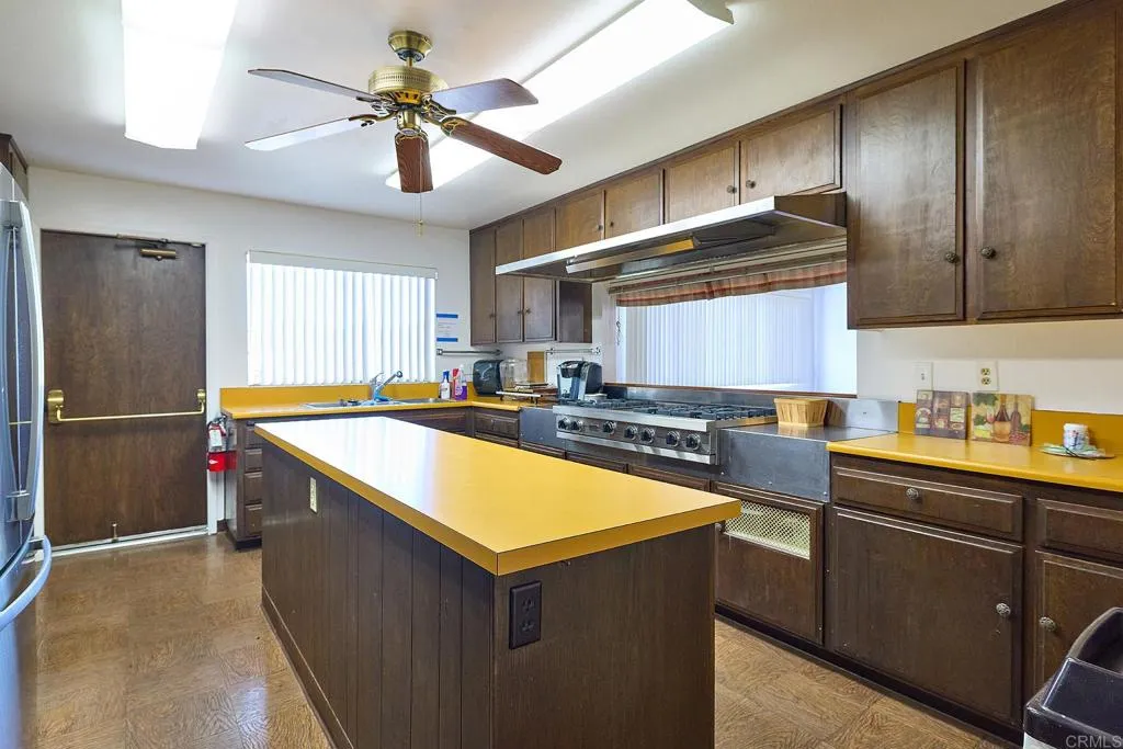 https://cdn.realtyfeed.com/cdn/127/306752891/5c8087198695443dec4df1adf5136854.webp
