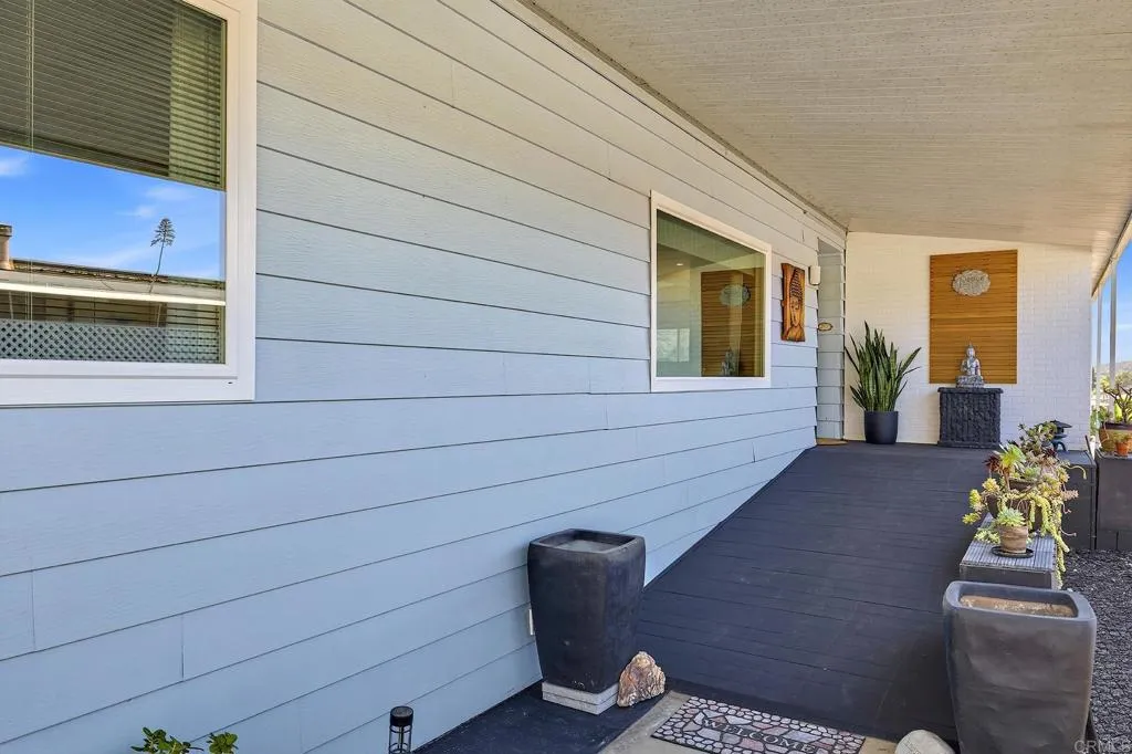 https://cdn.realtyfeed.com/cdn/127/306752891/6e4b589c9de7883935b26b4155ca766e.webp