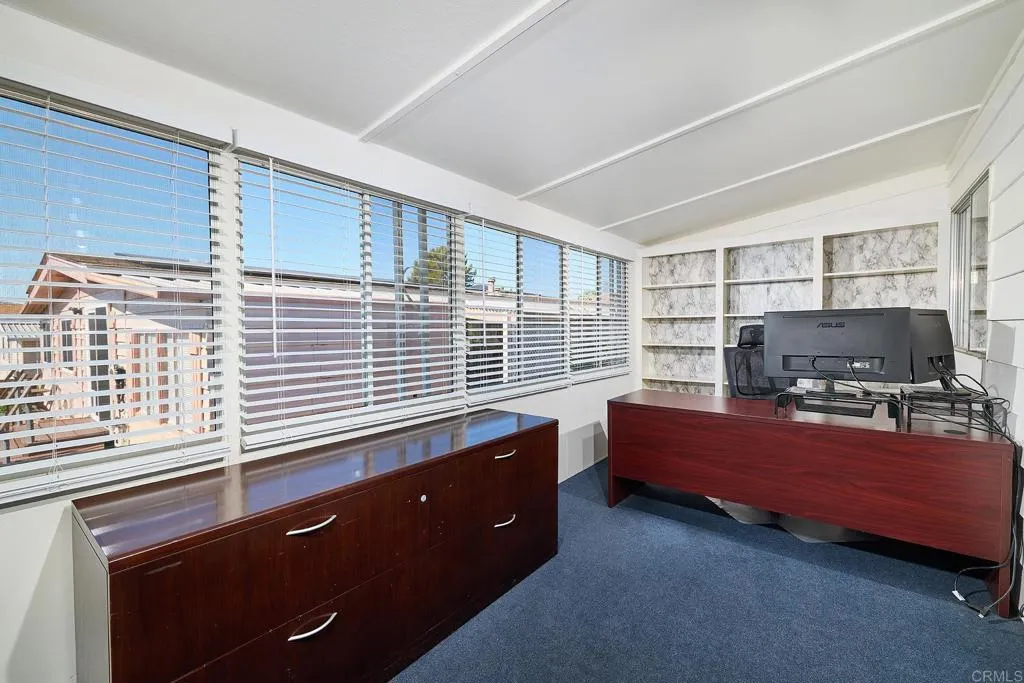 https://cdn.realtyfeed.com/cdn/127/306752891/76fa51c15518234521b4146e912fcffa.webp