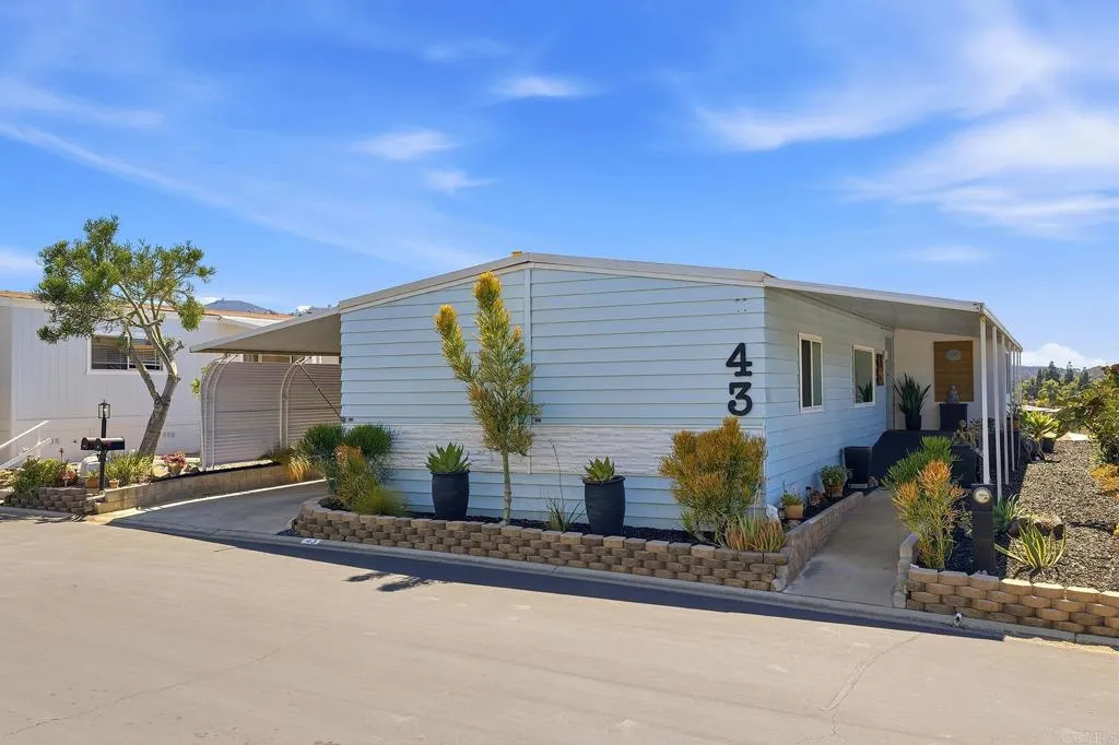 1195 La Moree Road Unit 43, San Marcos, CA 92078 - Main photo, San Marcos, CA