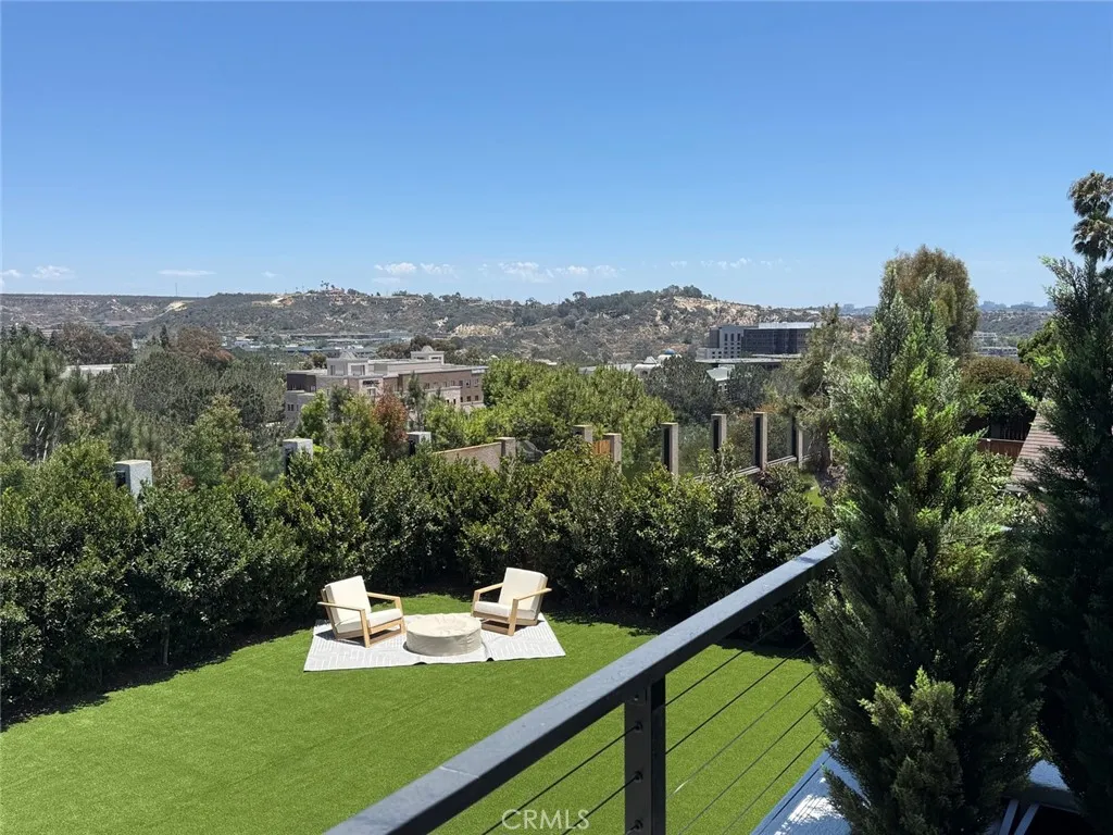 https://cdn.realtyfeed.com/cdn/127/306752892/79b9d965bcb67e50f0e132f1fe76b41f.webp