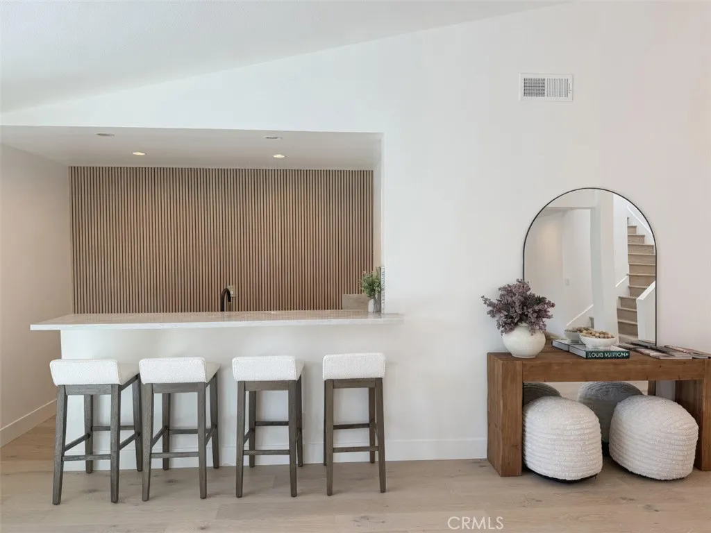 https://cdn.realtyfeed.com/cdn/127/306752892/b6afedd357abfba42c673d140d5194b1.webp