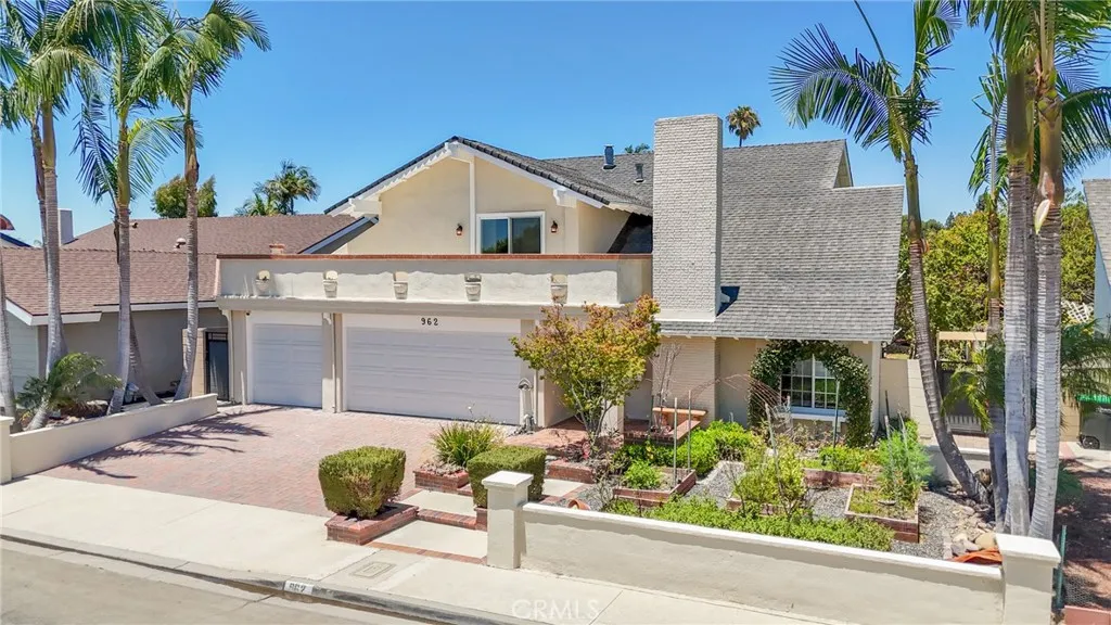 962 Begonia Avenue, Costa Mesa, CA 92626 - Photo 3 of 46, Costa Mesa, CA