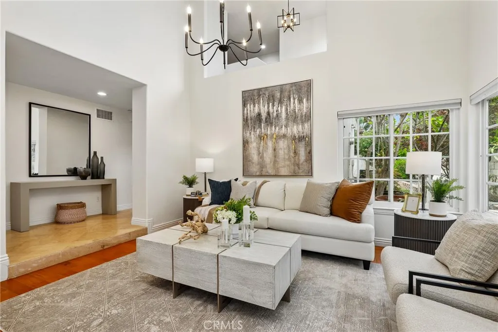 962 Begonia Avenue, Costa Mesa, CA 92626 - Photo 5 of 46, Costa Mesa, CA