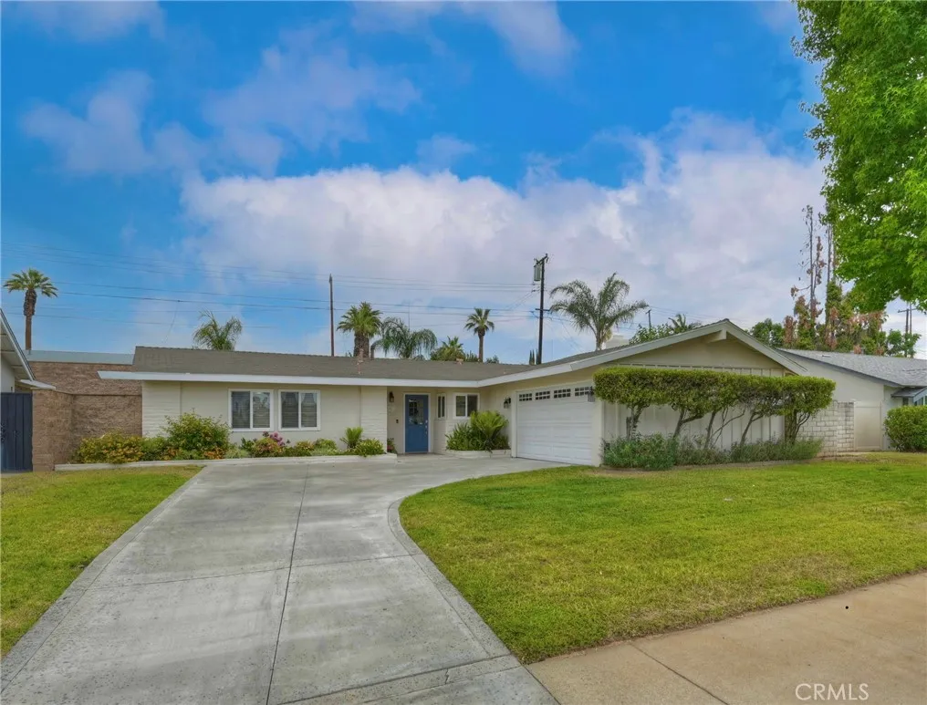 1027 Fletcher Avenue, Redlands, CA 92373 - Main photo, Redlands, CA