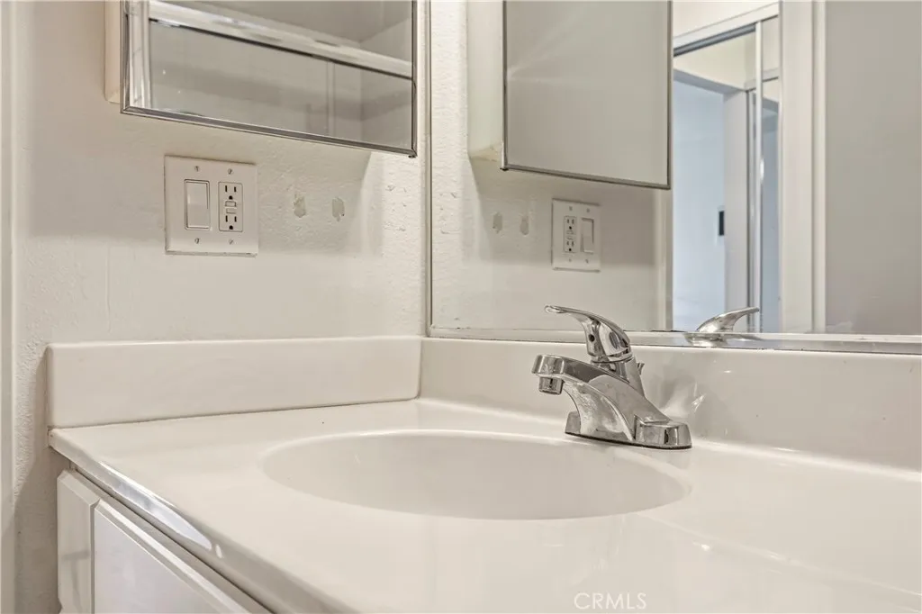 Photo #31: SW26136312 Listing: Photo #31