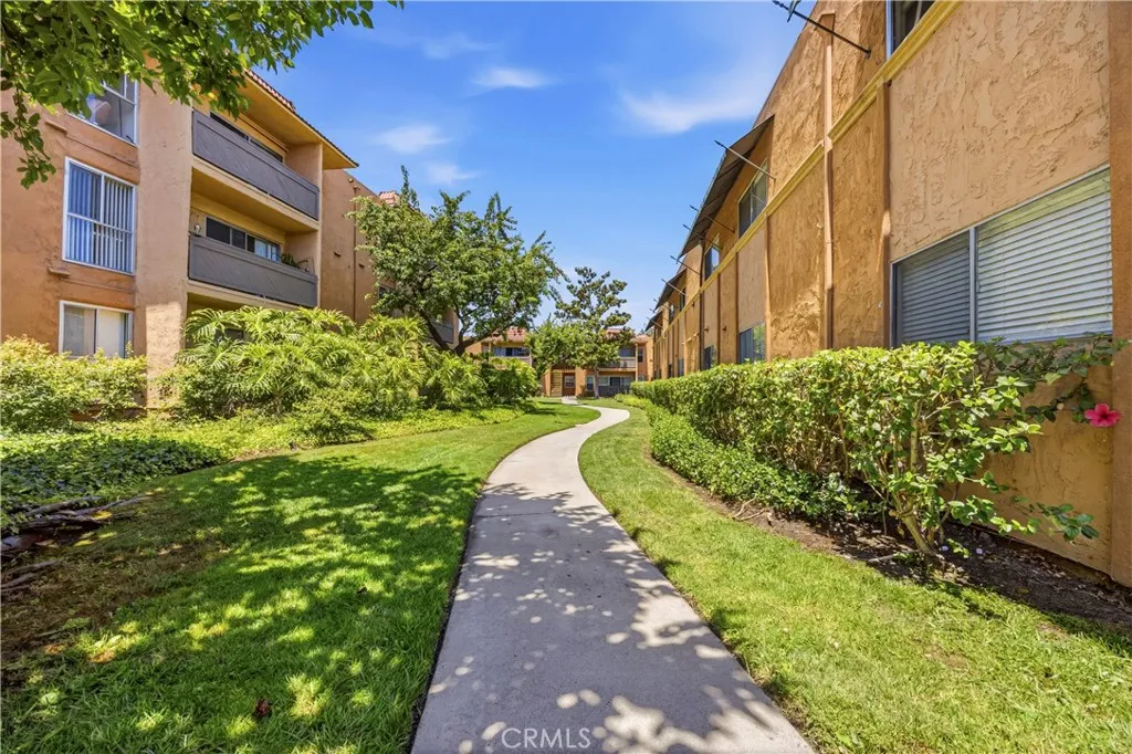 Photo #37: SW26136312 Listing: Photo #37