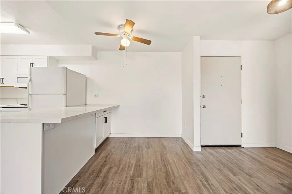 Photo #9: SW26136312 Listing: Photo #9