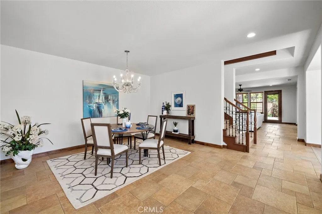 28 Drackert Lane, Ladera Ranch, CA 92694 - Photo 4 of 47, Ladera Ranch, CA