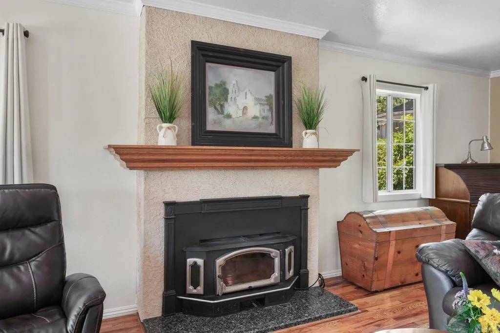 https://cdn.realtyfeed.com/cdn/127/306752915/25c5e4af59d829f218b574d4b66cc91e.webp