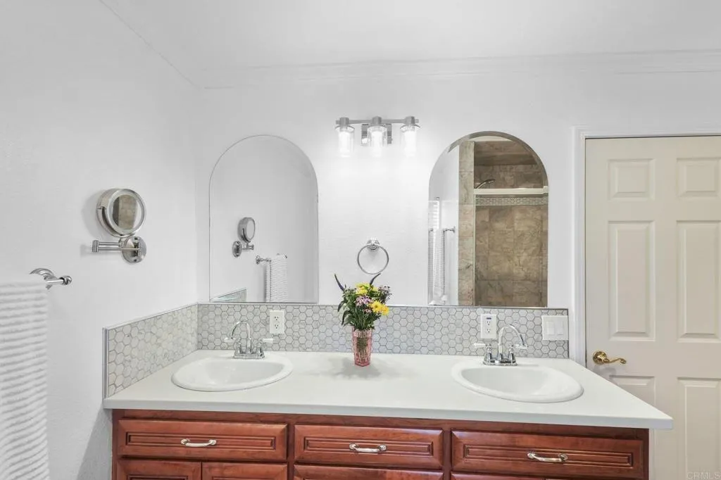 https://cdn.realtyfeed.com/cdn/127/306752915/7de38254eb1e90b5210c306cf815ad85.webp