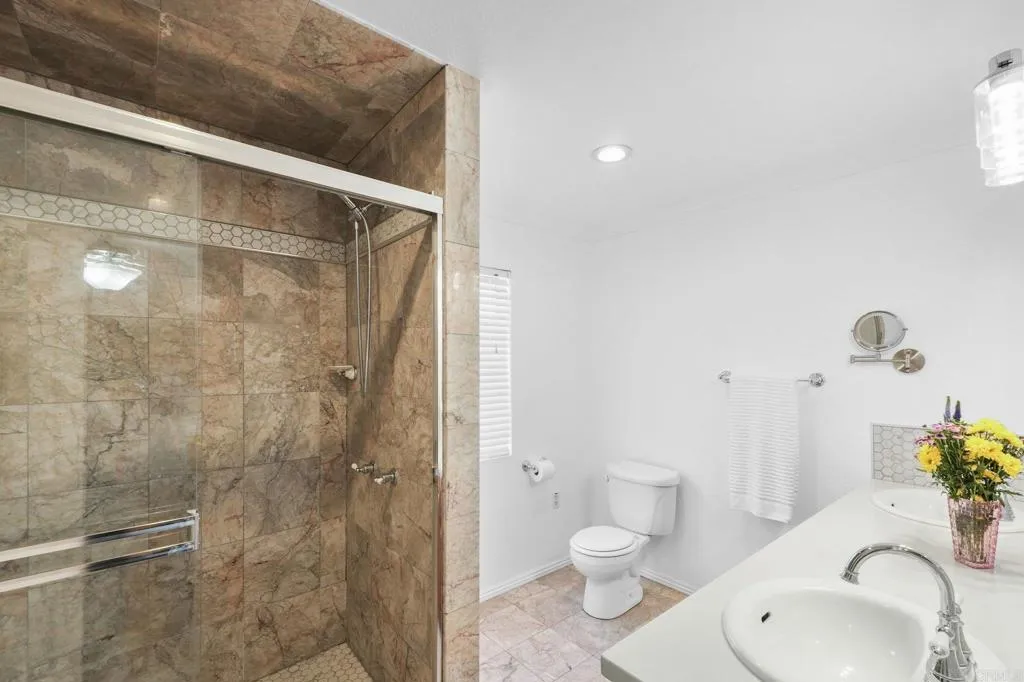https://cdn.realtyfeed.com/cdn/127/306752915/a1173c5905d4f16c3b8b815d4cd6b41f.webp