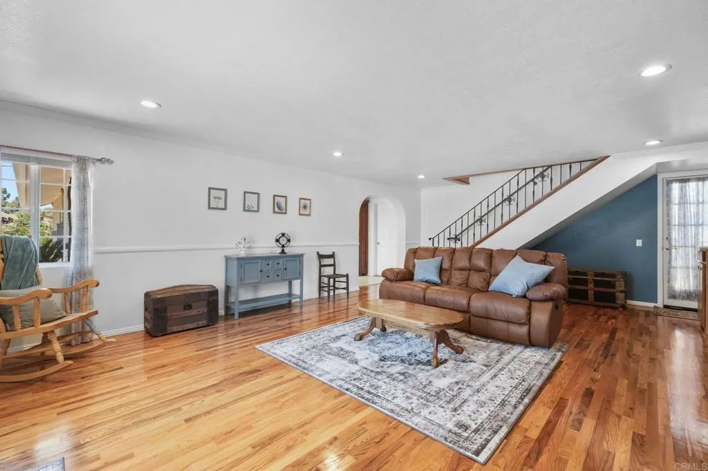 https://cdn.realtyfeed.com/cdn/127/306752915/f2c1d5a1584bfb5e202637a1212182f2.webp