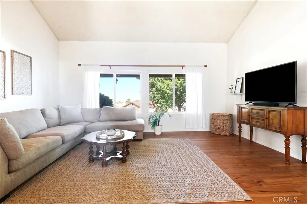 36153 Senna, Yucaipa, CA 92399 - Photo 2 of 34, Yucaipa, CA