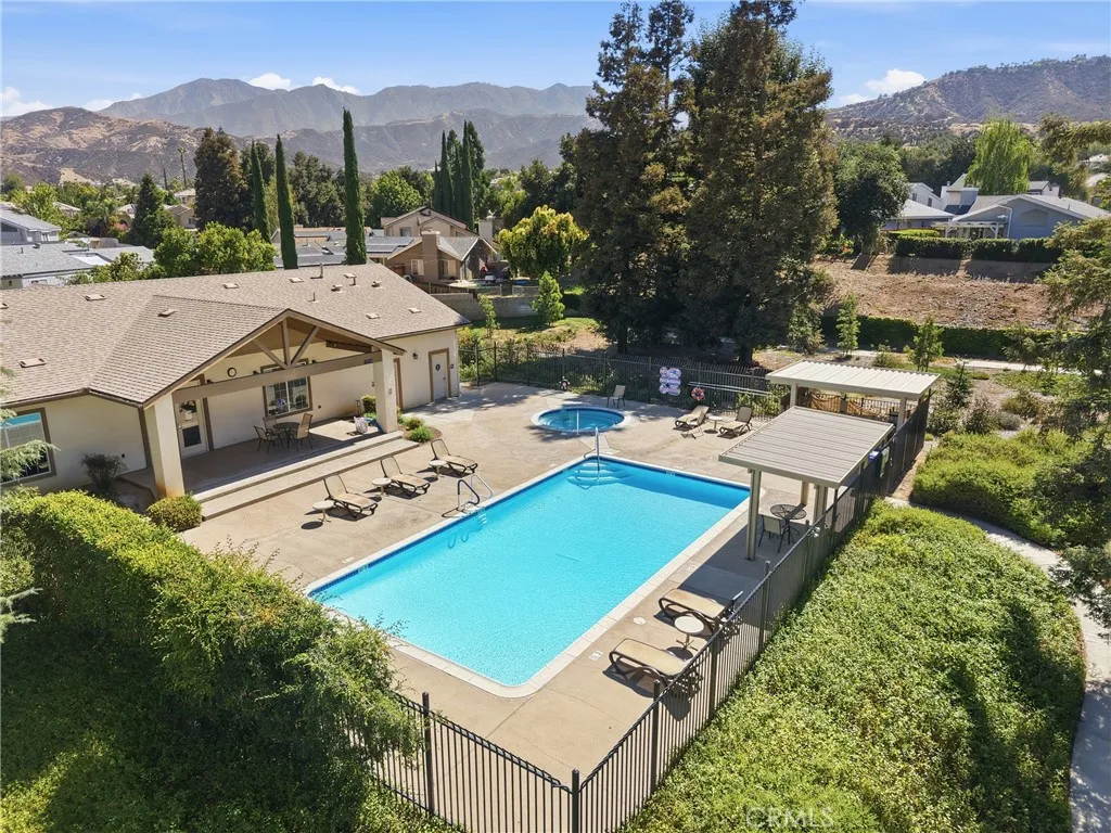36153 Senna, Yucaipa, CA 92399 - Photo 4 of 34, Yucaipa, CA