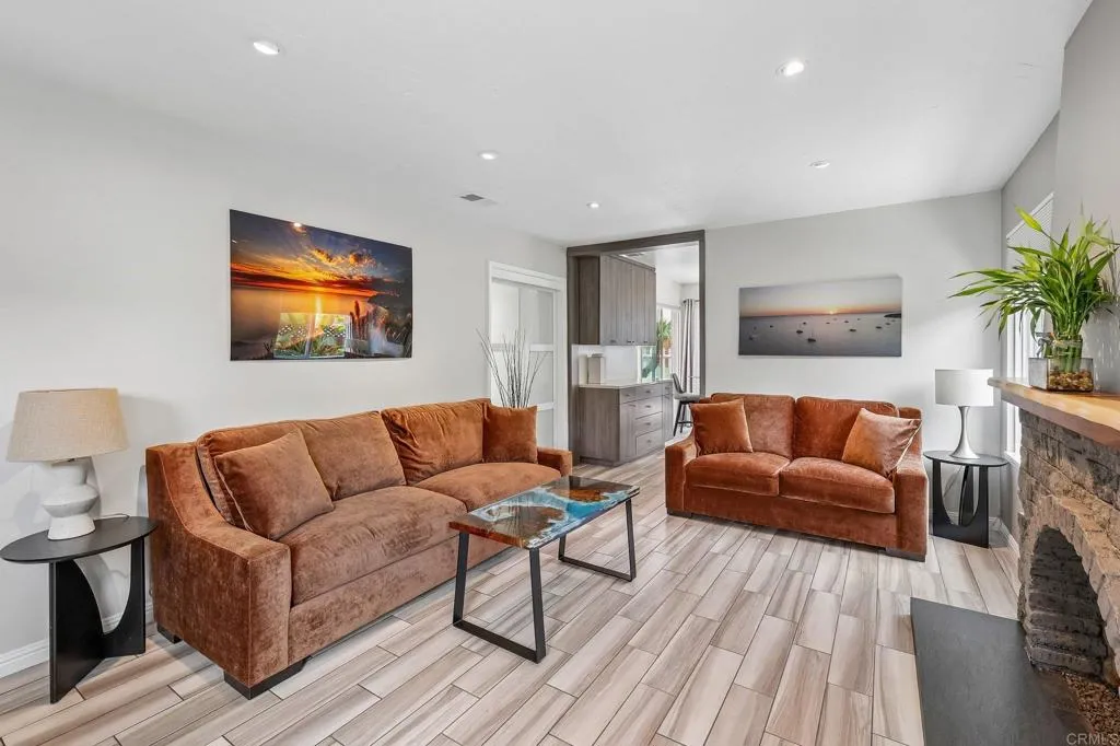 https://cdn.realtyfeed.com/cdn/127/306752980/cc21a7bd321c44753e1d49cb227fea3f.webp