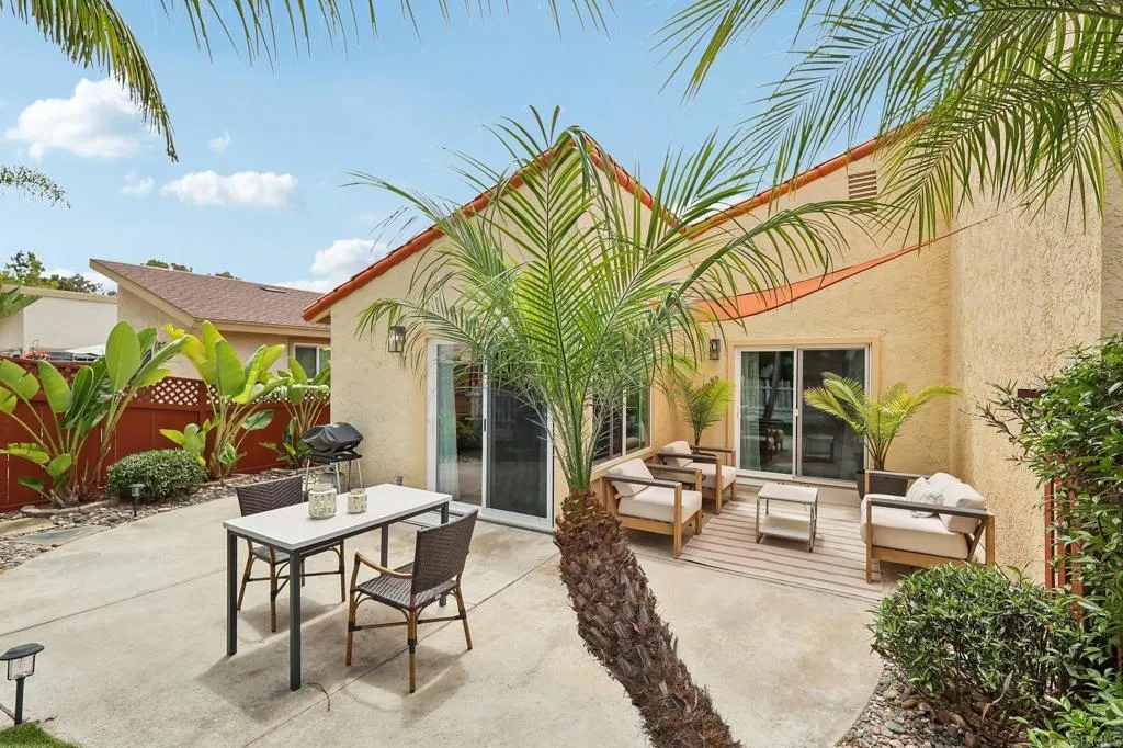 816 Caminito Del Sol, Carlsbad, CA 92011 - Main photo, Carlsbad, CA