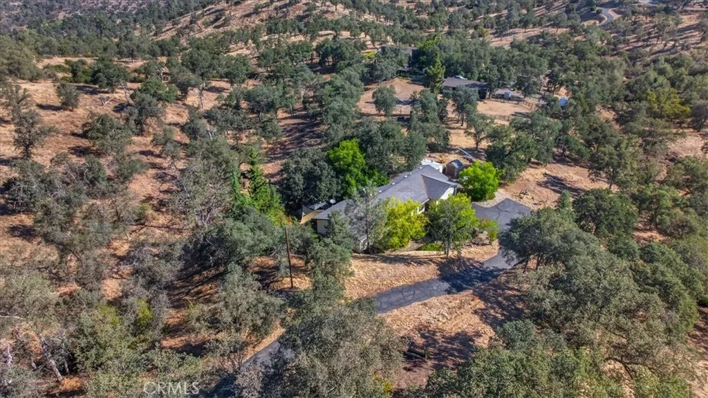41393 Roaring River Way, Coarsegold, CA 93614 - Photo 4 of 50, Coarsegold, CA