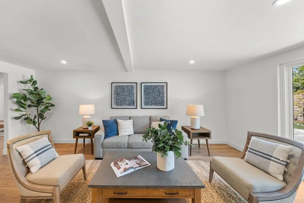 https://cdn.realtyfeed.com/cdn/127/306752985/0bdc2c3a38a6a18f857a4e7d3de13936.webp