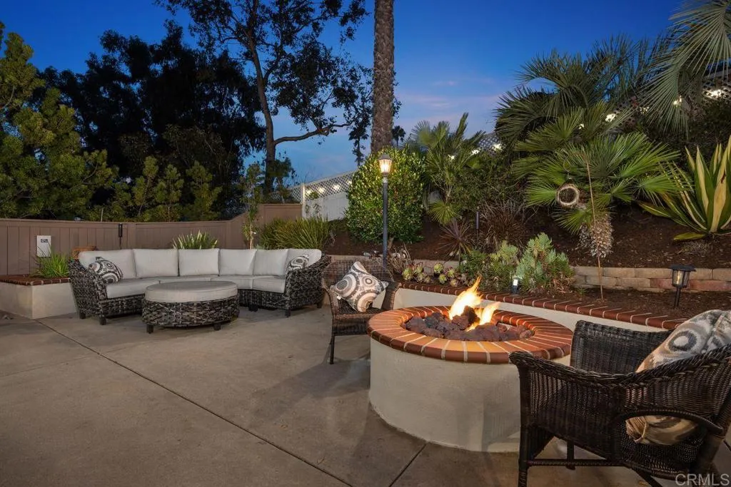 https://cdn.realtyfeed.com/cdn/127/306752987/5a0bd48bd45dbdd87f962088811124f0.webp