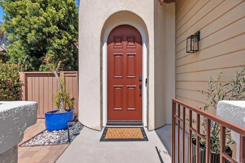 https://cdn.realtyfeed.com/cdn/127/306752987/d4c4e2cff18f18513bff075ee281b7b5.webp