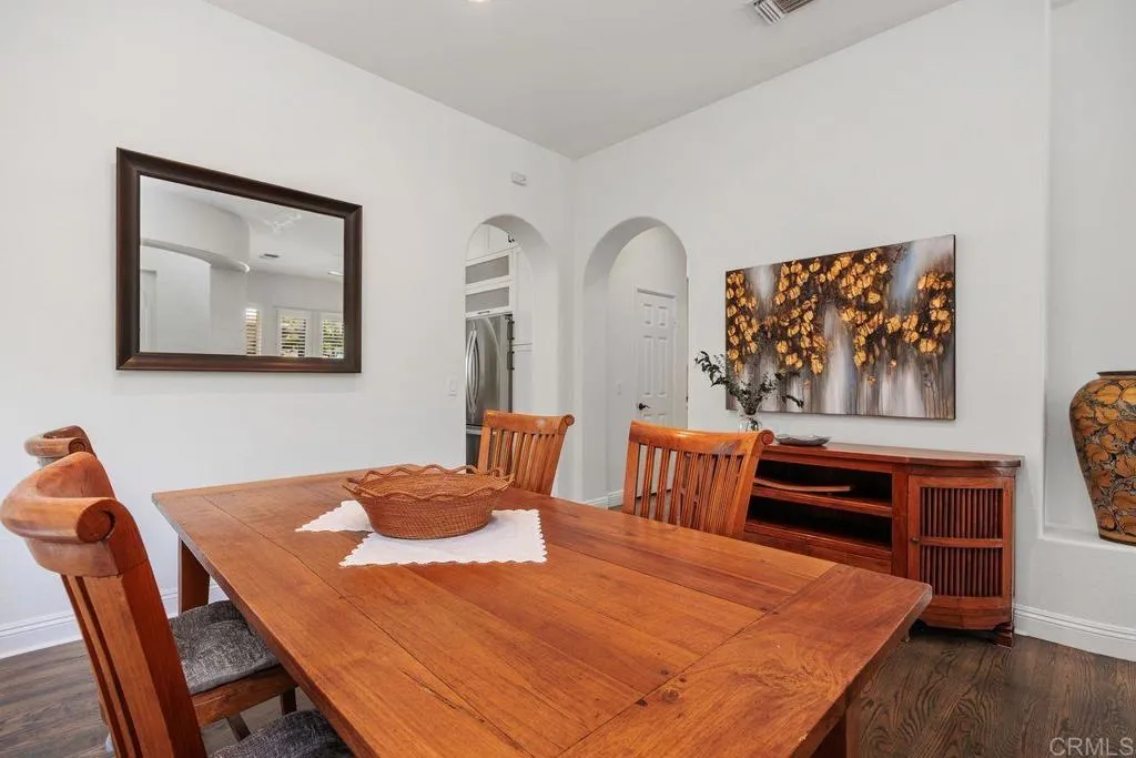 https://cdn.realtyfeed.com/cdn/127/306752987/d73ab7594c3e9fd998ef2da03daa1f5c.webp