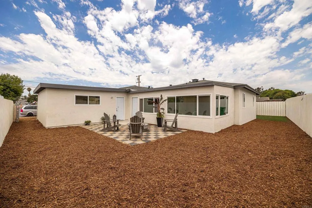 https://cdn.realtyfeed.com/cdn/127/306752994/419cb85a2693ed184b98a68ede081a5f.webp