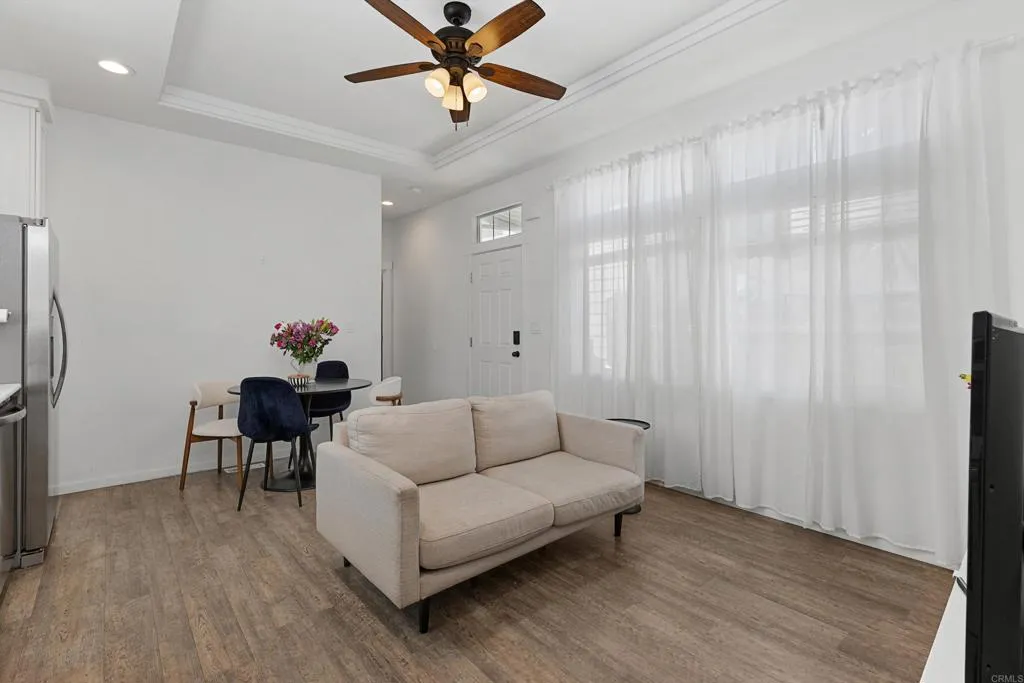 https://cdn.realtyfeed.com/cdn/127/306753022/81b97eef4206d5e03cb9256dfd4a694d.webp