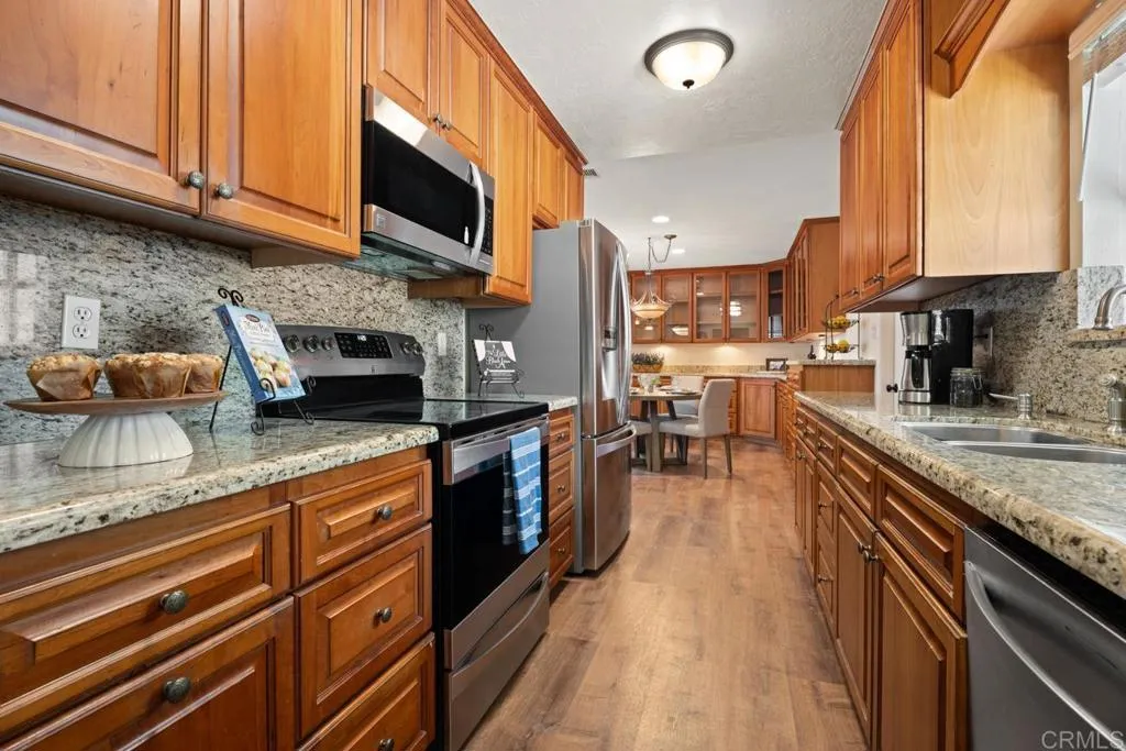 https://cdn.realtyfeed.com/cdn/127/306753045/69741d8511e2a4da99989bf9410b7b84.webp