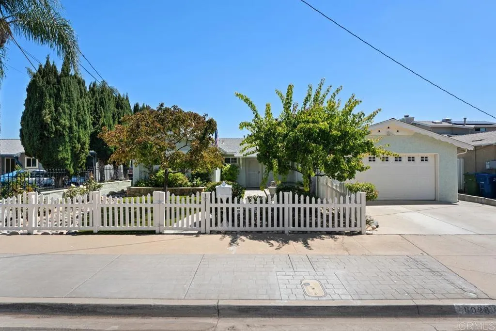 https://cdn.realtyfeed.com/cdn/127/306753045/ef34d953495a70dc535f0bcafd762b34.webp