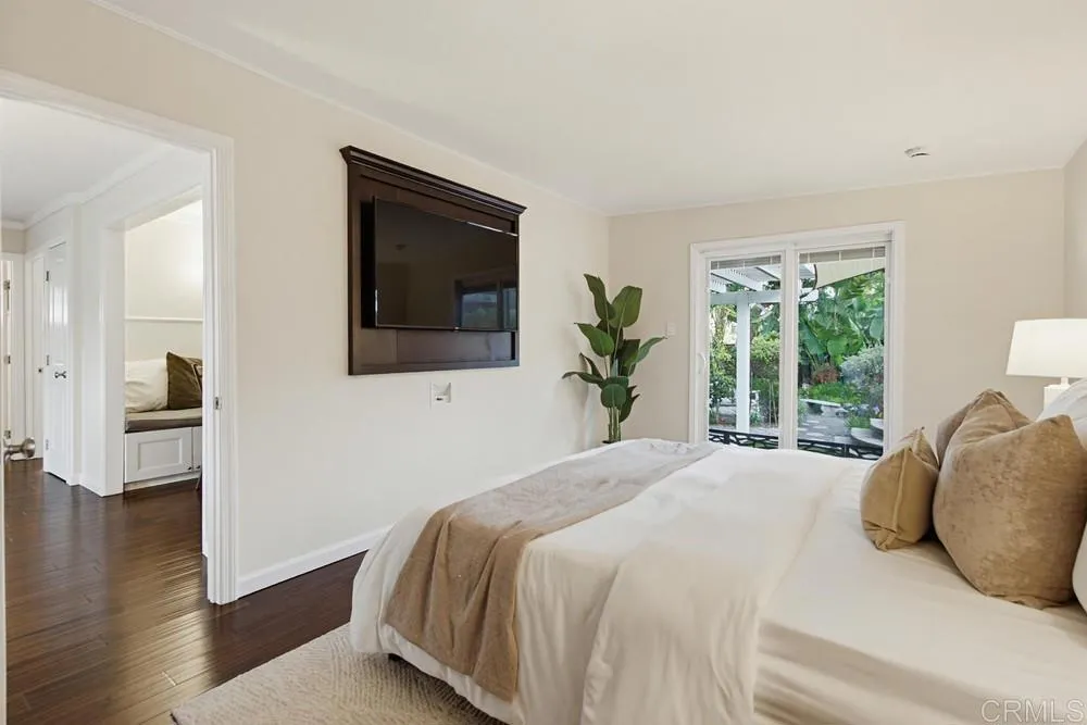 https://cdn.realtyfeed.com/cdn/127/306753049/375cb1326304b21dca67a16d85357d9a.webp