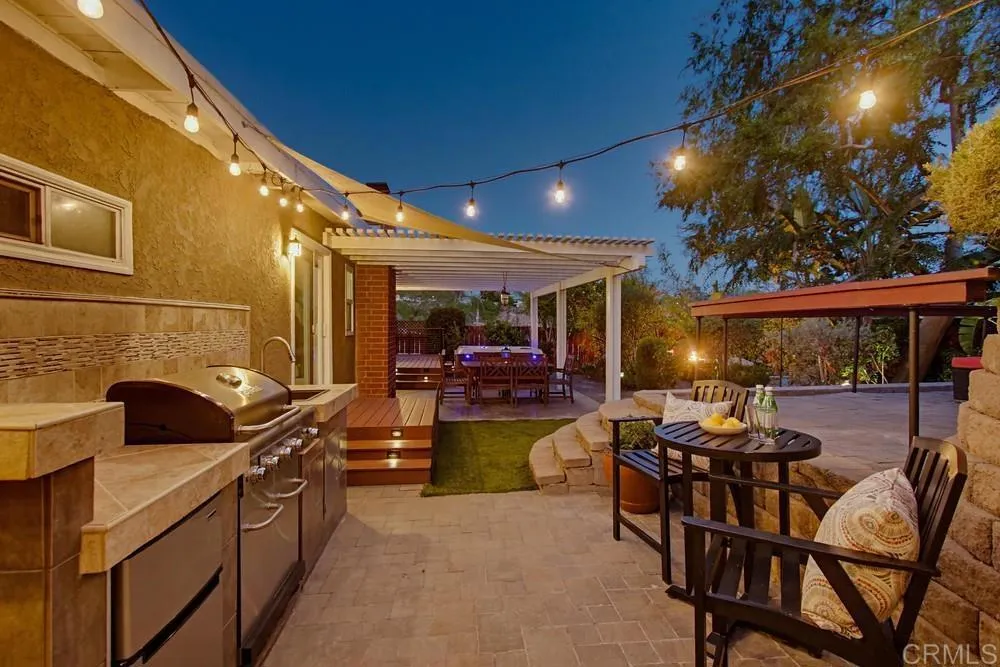 https://cdn.realtyfeed.com/cdn/127/306753049/eb58c53e308bcc9f4505c33174d18213.webp