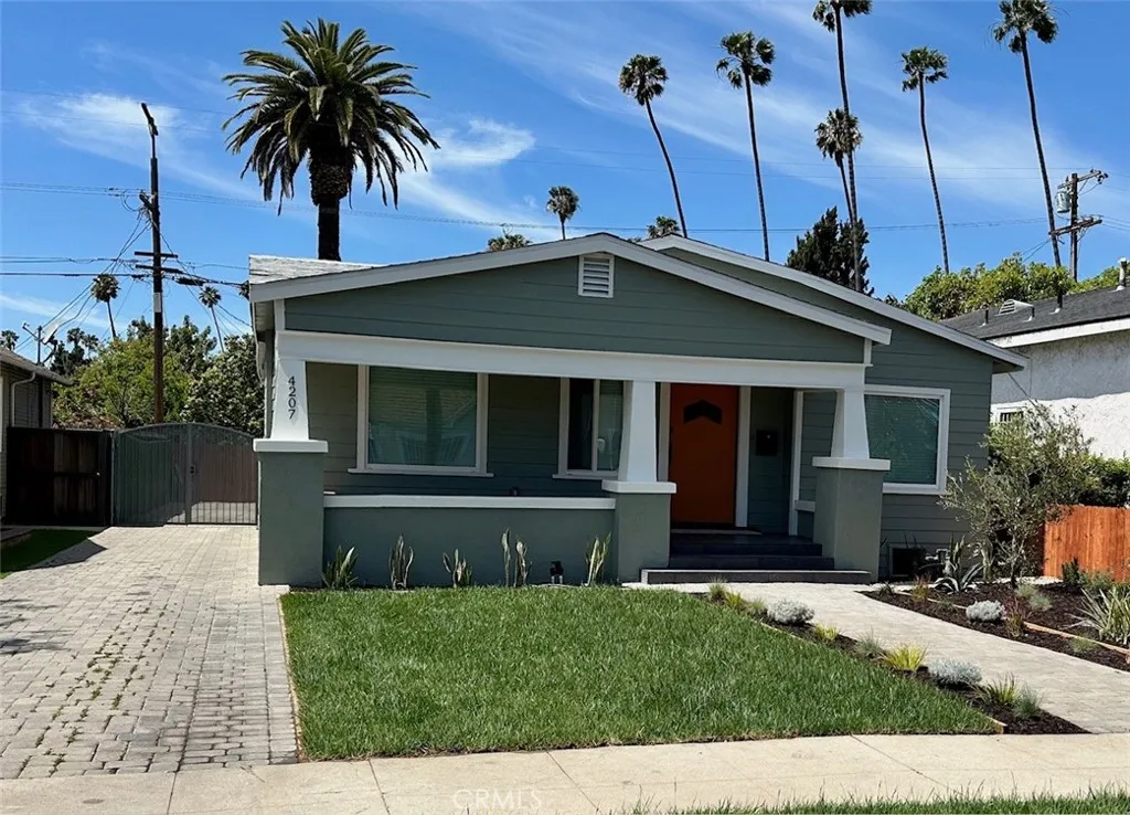 4207 S Van Ness Avenue, Los Angeles, CA 90062 - Photo 4 of 21, Los Angeles, CA