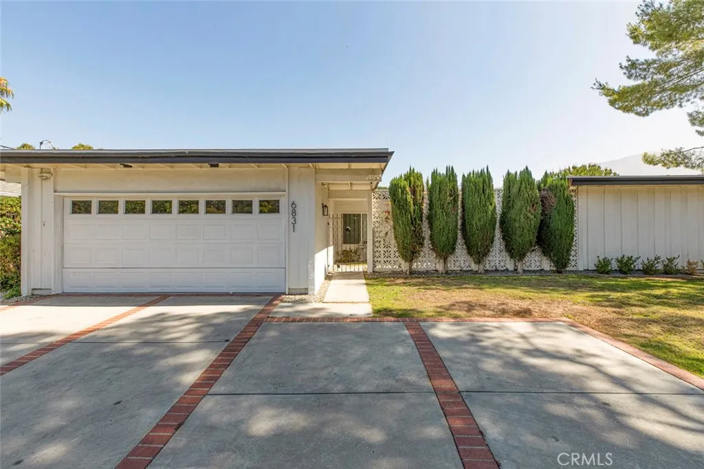 6831 Wexford Place, Tujunga, CA 91042 - Photo 2 of 26, Tujunga, CA